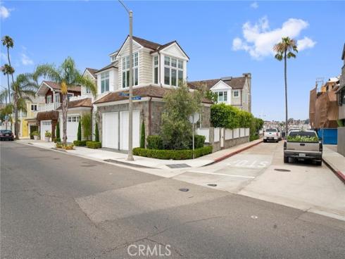1324 E Balboa   Boulevard, Newport Beach, CA