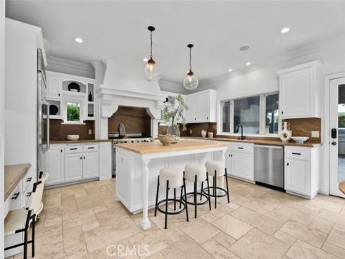 411  Snug Harbor   Road, Newport Beach, CA