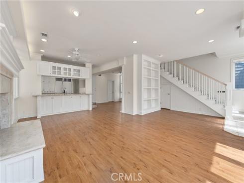 327 Amethyst Avenue, Newport Beach, CA