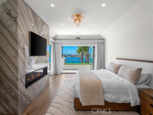 2401  Bayshore   Drive, Newport Beach, CA