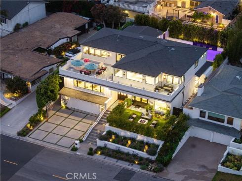 1110 Kings Road, Newport Beach, CA