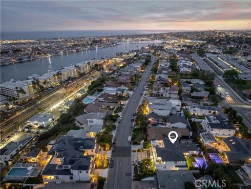 1110 Kings Road, Newport Beach, CA