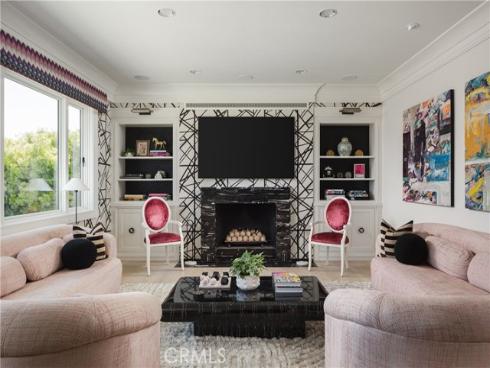 1110 Kings Road, Newport Beach, CA