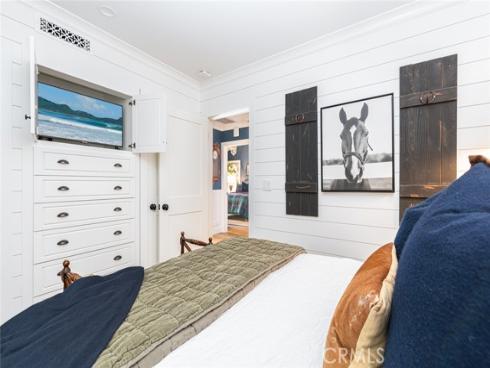 105  Via Waziers  , Newport Beach, CA