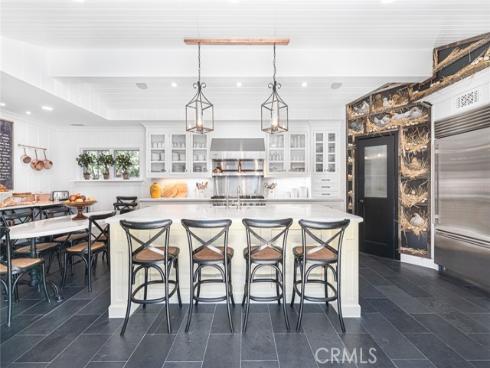 105  Via Waziers  , Newport Beach, CA