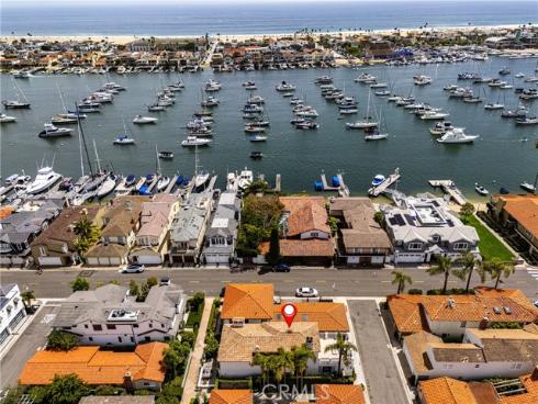 104 Via Lorca , Newport Beach, CA