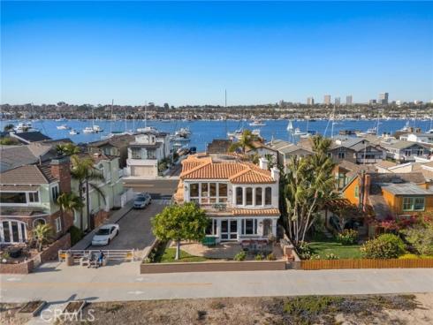 1201 E Balboa   Boulevard, Newport Beach, CA
