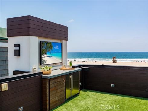 7104 W Oceanfront  , Newport Beach, CA