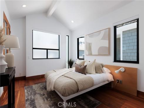 7104 W Oceanfront  , Newport Beach, CA