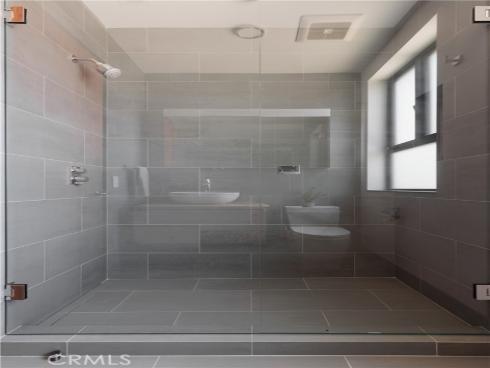 7104 W Oceanfront  , Newport Beach, CA