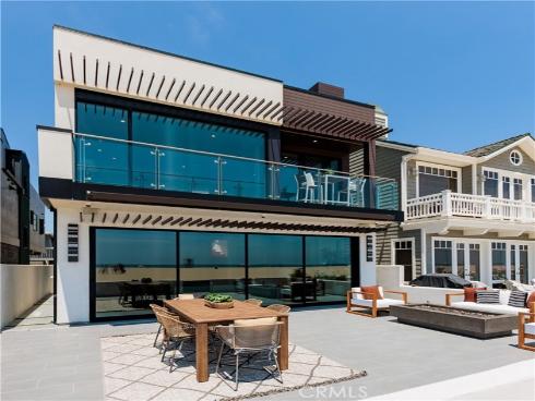7104 W Oceanfront  , Newport Beach, CA