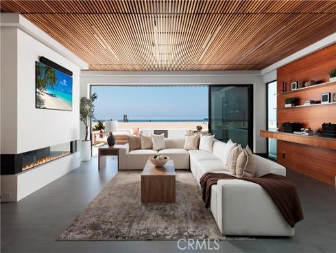 7104 W Oceanfront  , Newport Beach, CA