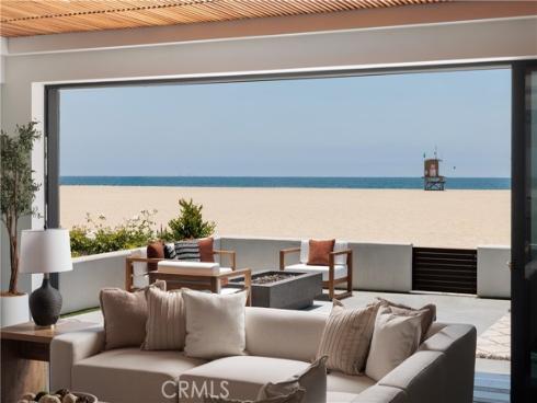 7104 W Oceanfront  , Newport Beach, CA