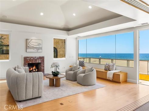 1554 E Oceanfront  , Newport Beach, CA