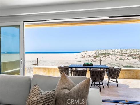 1554 E Oceanfront  , Newport Beach, CA