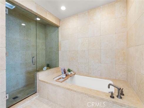 1554 E Oceanfront  , Newport Beach, CA