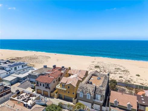 1554 E Oceanfront  , Newport Beach, CA