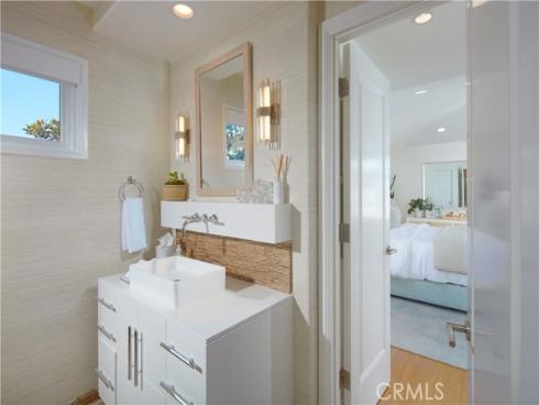 1510 E Oceanfront  , Newport Beach, CA