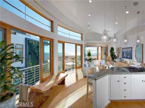 1510 E Oceanfront  , Newport Beach, CA