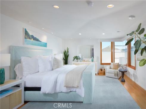 1510 E Oceanfront  , Newport Beach, CA