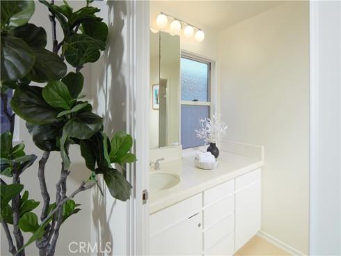 29 Linda Isle, Newport Beach, CA