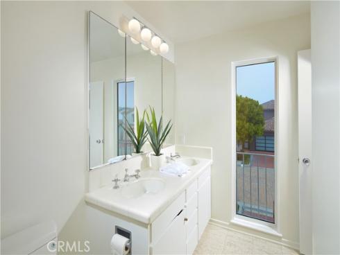 29 Linda Isle, Newport Beach, CA