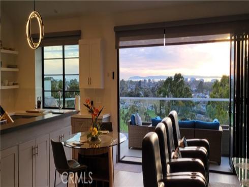 17  Monaco  12 , Newport Beach, CA