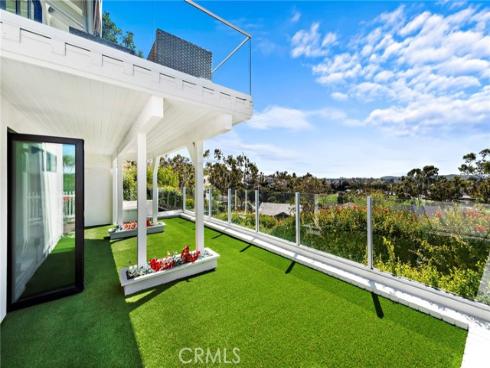 17  Monaco  12 , Newport Beach, CA