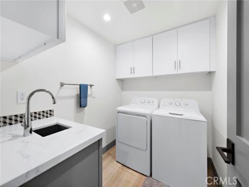 17  Monaco  12 , Newport Beach, CA