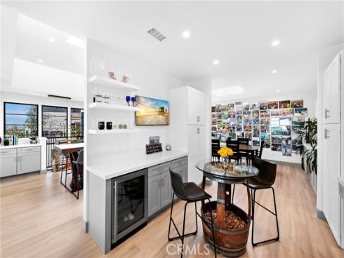 17  Monaco  12 , Newport Beach, CA