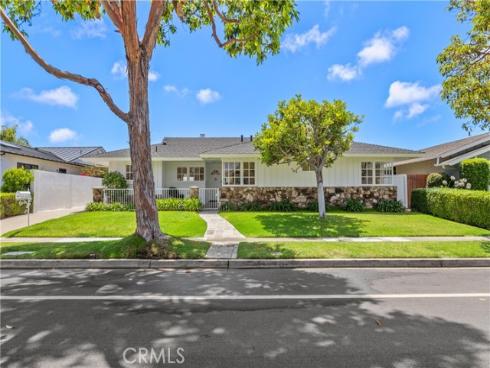 2045 Commodore Road, Newport Beach, CA
