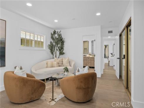 2045 Commodore Road, Newport Beach, CA