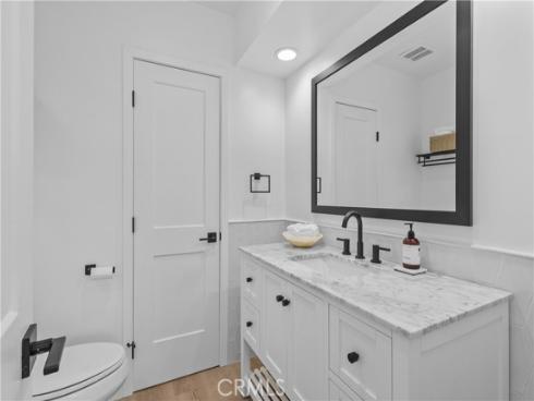 2045 Commodore Road, Newport Beach, CA