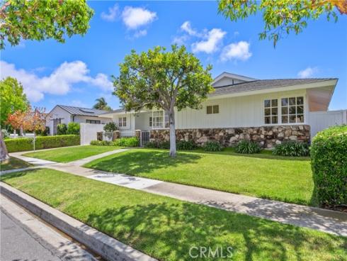 2045 Commodore Road, Newport Beach, CA