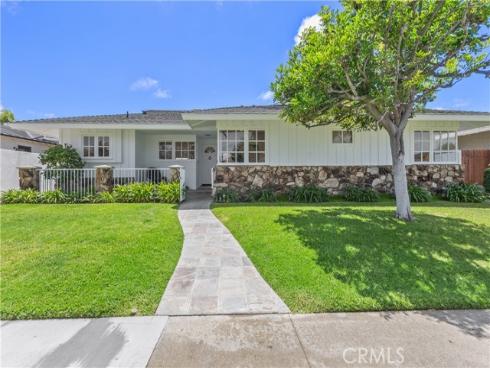 2045  Commodore   Road, Newport Beach, CA