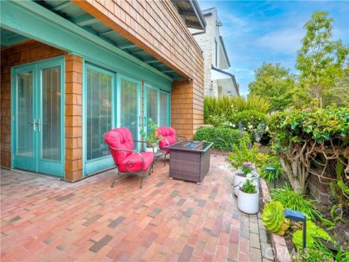 1730  Plaza Del Norte  , Newport Beach, CA