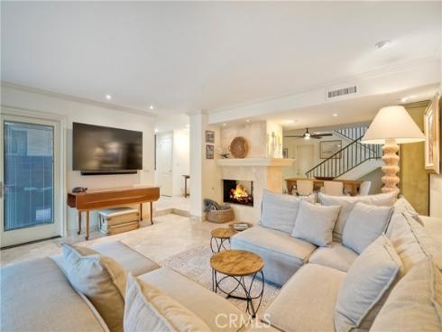 1730  Plaza Del Norte  , Newport Beach, CA