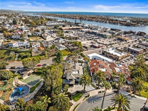 2907  Cliff   Drive, Newport Beach, CA