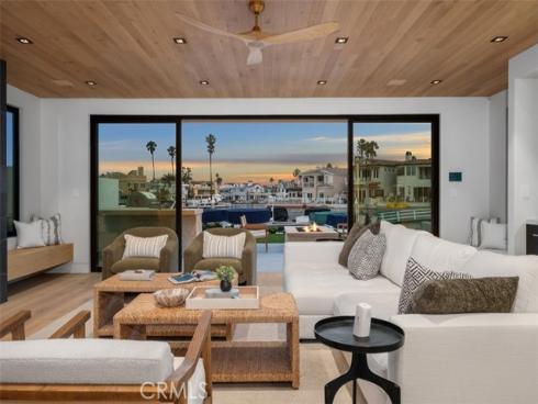 20  Balboa Coves  , Newport Beach, CA
