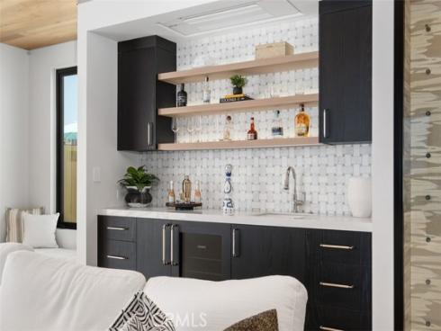 20  Balboa Coves  , Newport Beach, CA