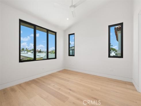 20  Balboa Coves  , Newport Beach, CA