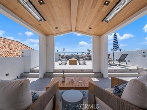 20  Balboa Coves  , Newport Beach, CA