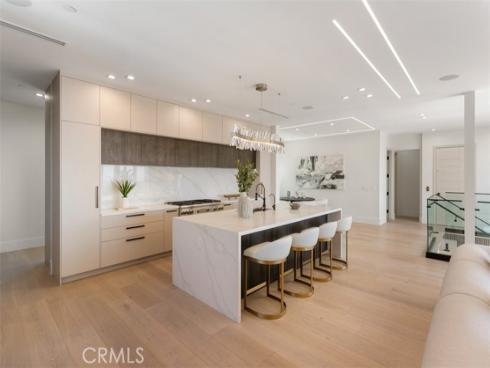 4  Narbonne  , Newport Beach, CA