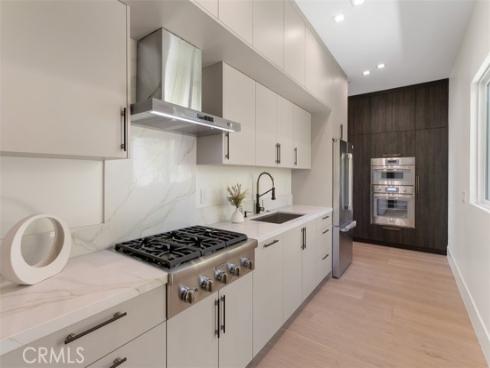 4  Narbonne  , Newport Beach, CA