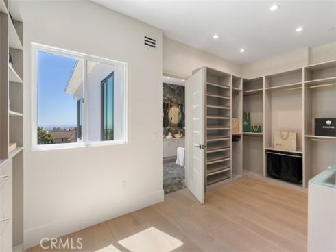 4  Narbonne  , Newport Beach, CA