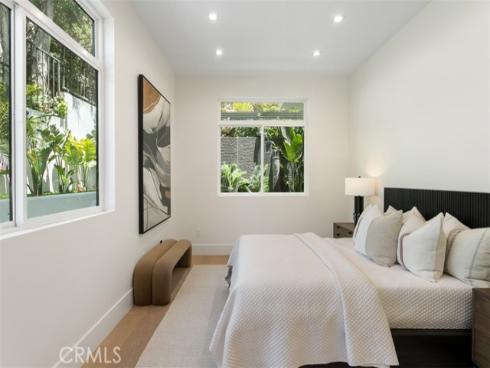 4  Narbonne  , Newport Beach, CA