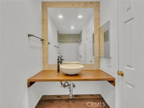 200  Mcneil  204  Lane, Newport Beach, CA