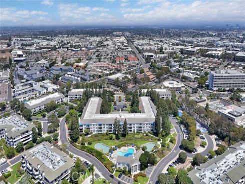 200  Mcneil  204  Lane, Newport Beach, CA