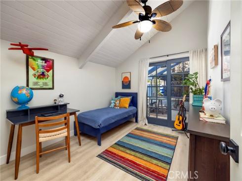 250  62nd Street  , Newport Beach, CA