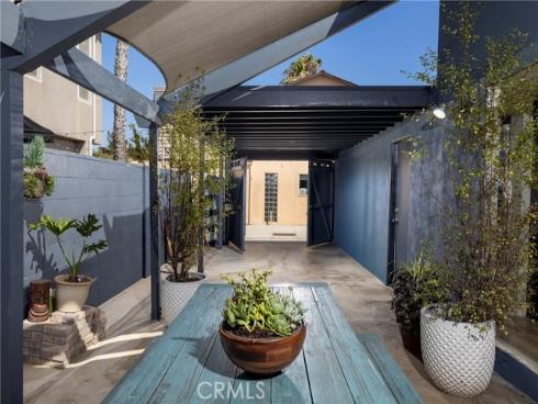 250  62nd Street  , Newport Beach, CA